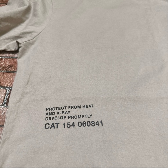 H&H x Kodak Beige Graphic T-Shirt size M - Picture 7 of 11